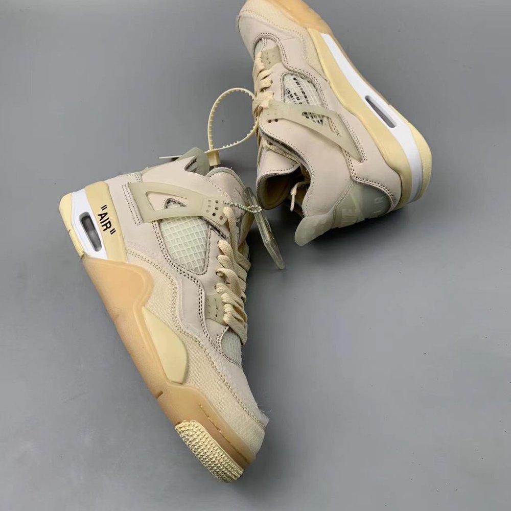 Air Jordan 4 - Picture 2 of 9